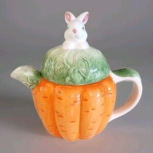 HomeTrends Decorative Carrot Teapot With Easter Bunny On Top Embossed Spring